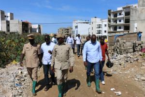 Inondations à Ouakam : Des individus ont déversé du gravas et du béton dans le canal d'évacuation des eaux Inondations à Ouakam : Des individus ont déversé du gravas et du béton dans le canal d'évacuation des eaux