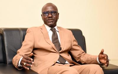 DR. ABABAKAR MBAYE, DIRECTEUR GENERAL DE L’ONAS « Le taux d’exécution du projet des Dix villes est de 90 % »