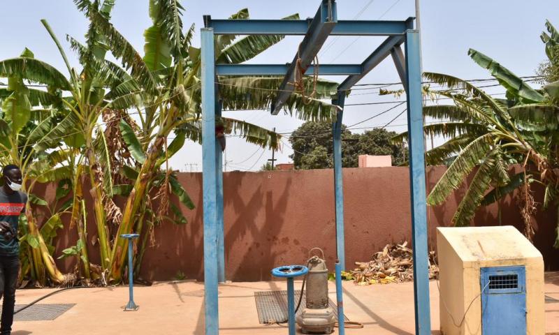 Revivez en images la visite de terrain du DG DE l'ONAS à Mbour
